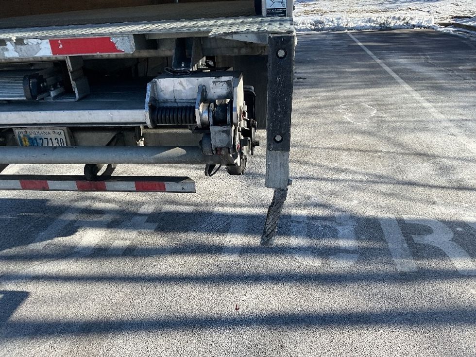 Medium Duty Box Truck-Light and Medium Duty Trucks-Freightliner-2022-M2-King Of Prussia-PA-239,108\n\t\tmiles-$ 53,250 - Image 27