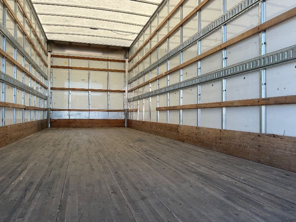 Medium Duty Box Truck-Light and Medium Duty Trucks-Freightliner-2022-M2-King Of Prussia-PA-239,108\n\t\tmiles-$ 53,250 - Image 29