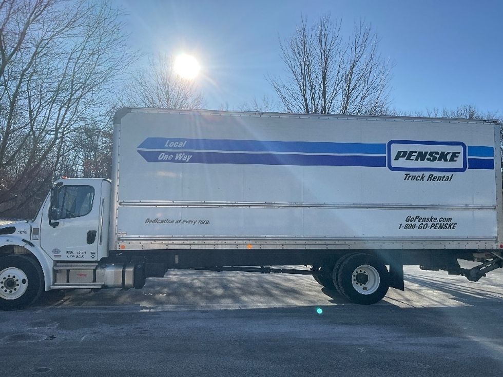 Medium Duty Box Truck-Light and Medium Duty Trucks-Freightliner-2022-M2-King Of Prussia-PA-239,108\n\t\tmiles-$ 53,250 - Image 4