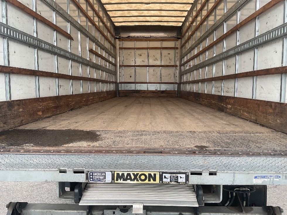 Medium Duty Box Truck-Light and Medium Duty Trucks-Freightliner-2022-M2-Knoxville-TN-261,233\n\t\tmiles-$ 49,000 - Image 10