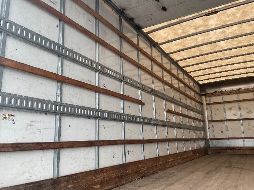 Medium Duty Box Truck-Light and Medium Duty Trucks-Freightliner-2022-M2-Knoxville-TN-261,233\n\t\tmiles-$ 49,000 - Image 11