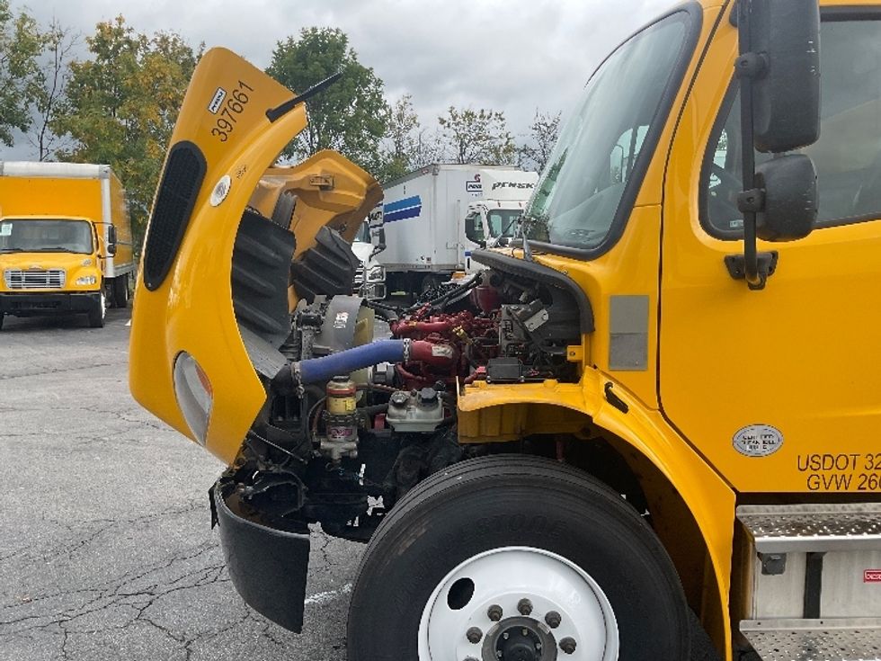 Medium Duty Box Truck-Light and Medium Duty Trucks-Freightliner-2022-M2-Knoxville-TN-261,233\n\t\tmiles-$ 49,000 - Image 24