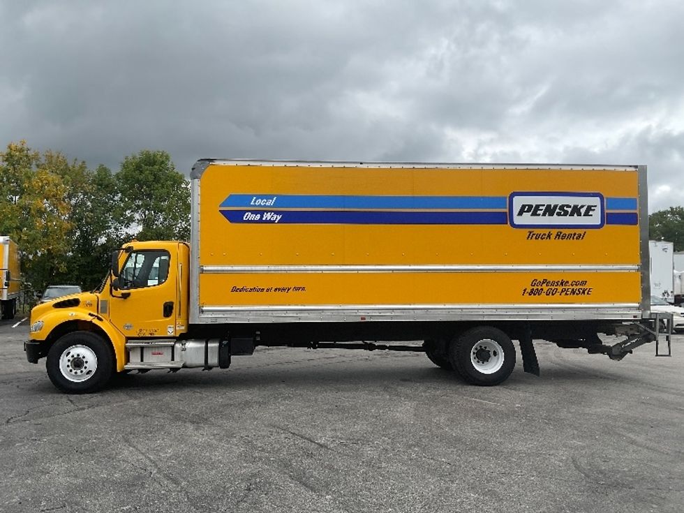 Medium Duty Box Truck-Light and Medium Duty Trucks-Freightliner-2022-M2-Knoxville-TN-261,233\n\t\tmiles-$ 49,000 - Image 4