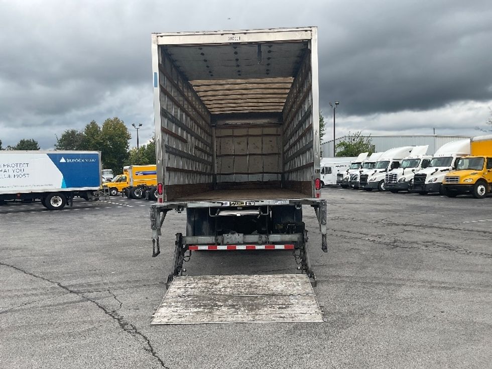 Medium Duty Box Truck-Light and Medium Duty Trucks-Freightliner-2022-M2-Knoxville-TN-261,233\n\t\tmiles-$ 49,000 - Image 9