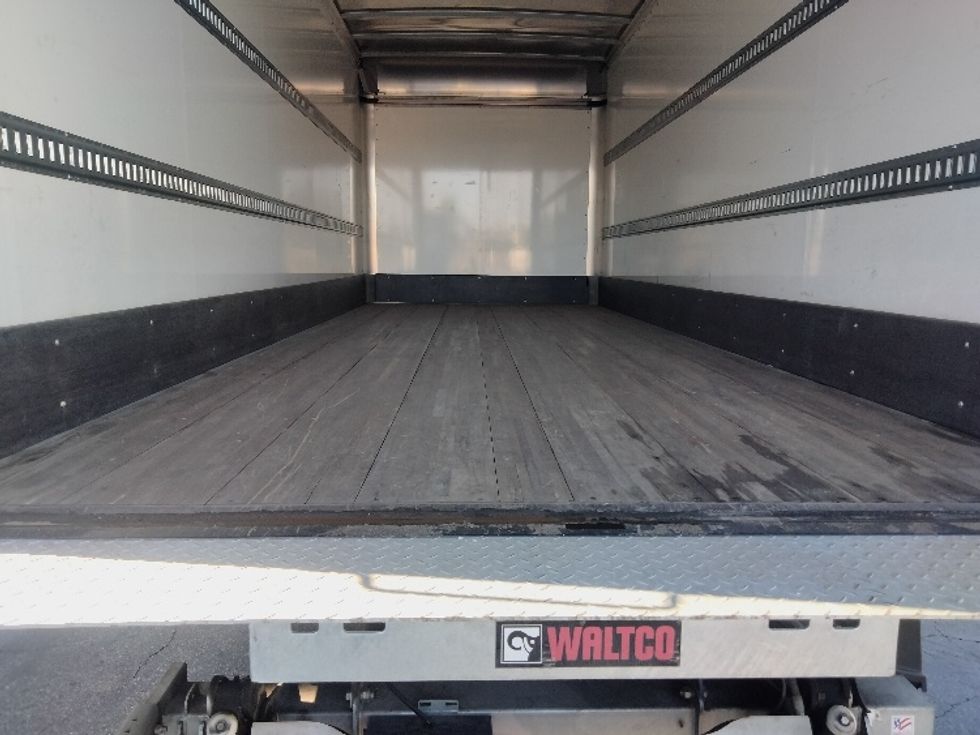 Medium Duty Box Truck-Light and Medium Duty Trucks-Freightliner-2022-M2-La Mirada-CA-83,453\n\t\tmiles-$ 81,750 - Image 10