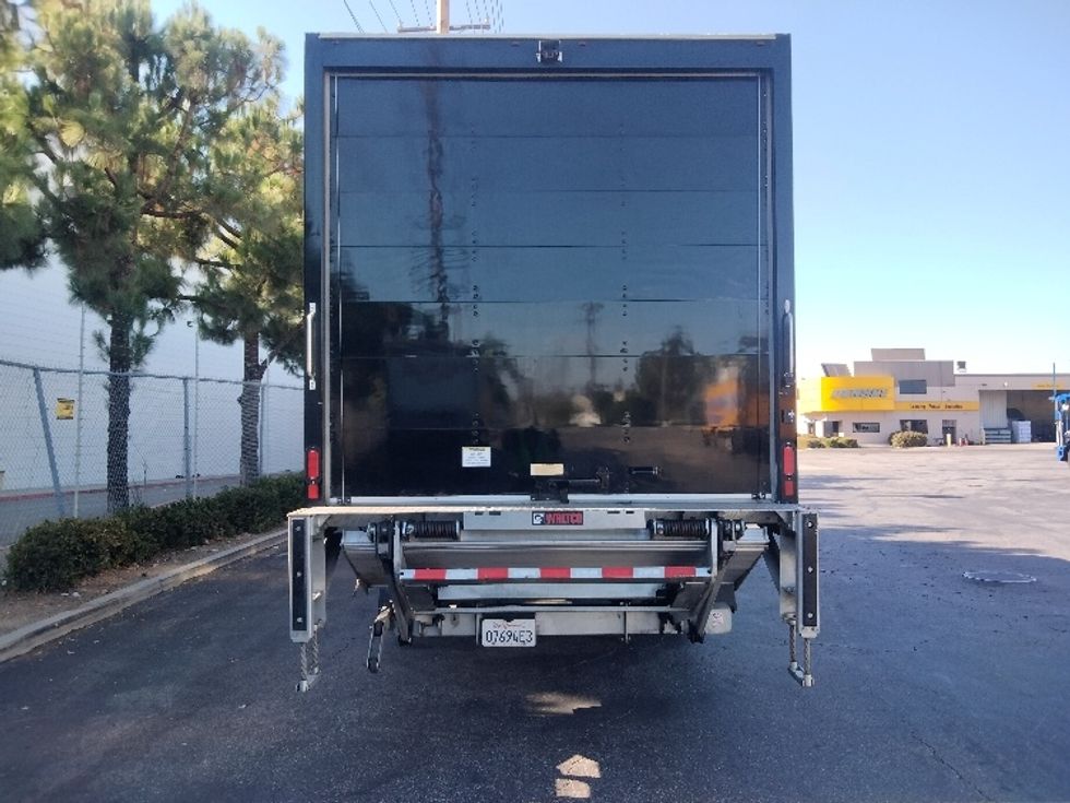 Medium Duty Box Truck-Light and Medium Duty Trucks-Freightliner-2022-M2-La Mirada-CA-83,453\n\t\tmiles-$ 81,750 - Image 7