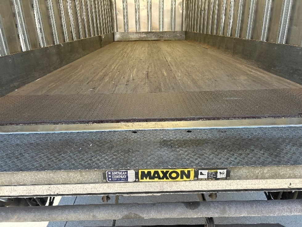 Medium Duty Box Truck-Light and Medium Duty Trucks-Freightliner-2022-M2-La Porte-IN-192,697\n\t\tmiles-$ 58,000 - Image 10