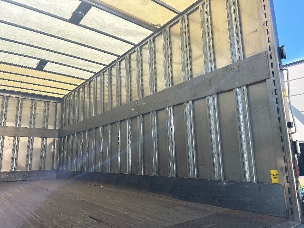 Medium Duty Box Truck-Light and Medium Duty Trucks-Freightliner-2022-M2-La Porte-IN-192,697\n\t\tmiles-$ 58,000 - Image 12