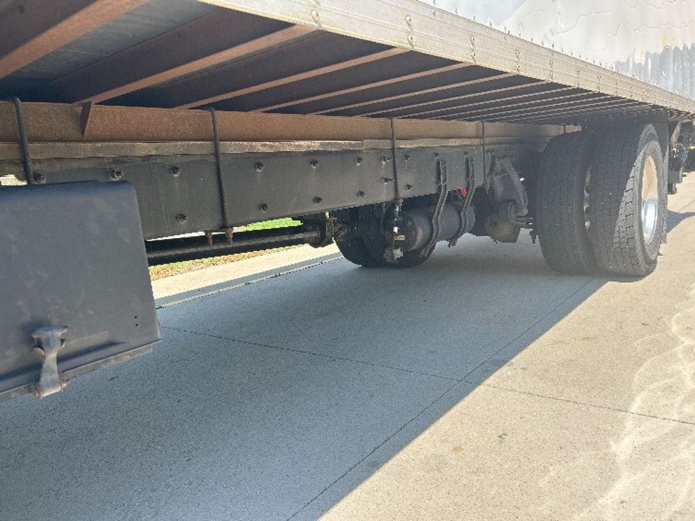 Medium Duty Box Truck-Light and Medium Duty Trucks-Freightliner-2022-M2-La Porte-IN-192,697\n\t\tmiles-$ 58,000 - Image 5