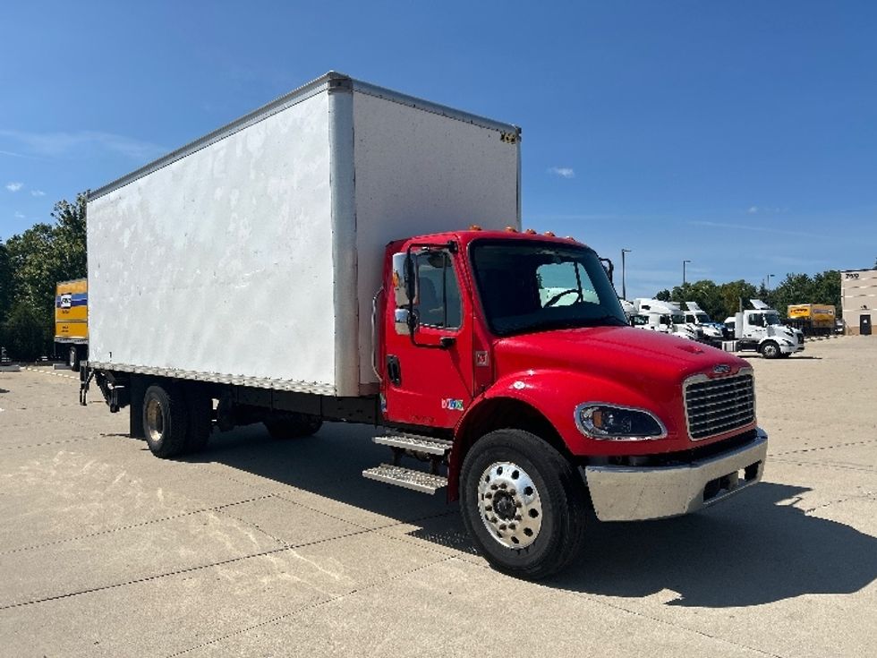 Medium Duty Box Truck-Light and Medium Duty Trucks-Freightliner-2022-M2-La Porte-IN-221,212\n\t\tmiles-$ 49,250 - Image 1