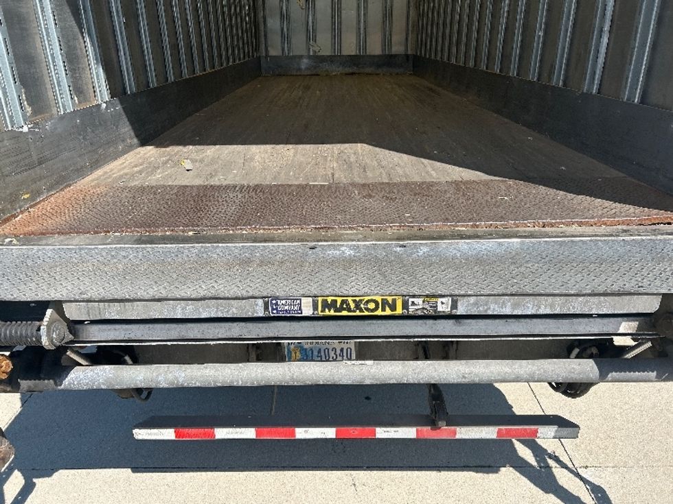 Medium Duty Box Truck-Light and Medium Duty Trucks-Freightliner-2022-M2-La Porte-IN-221,212\n\t\tmiles-$ 49,250 - Image 10