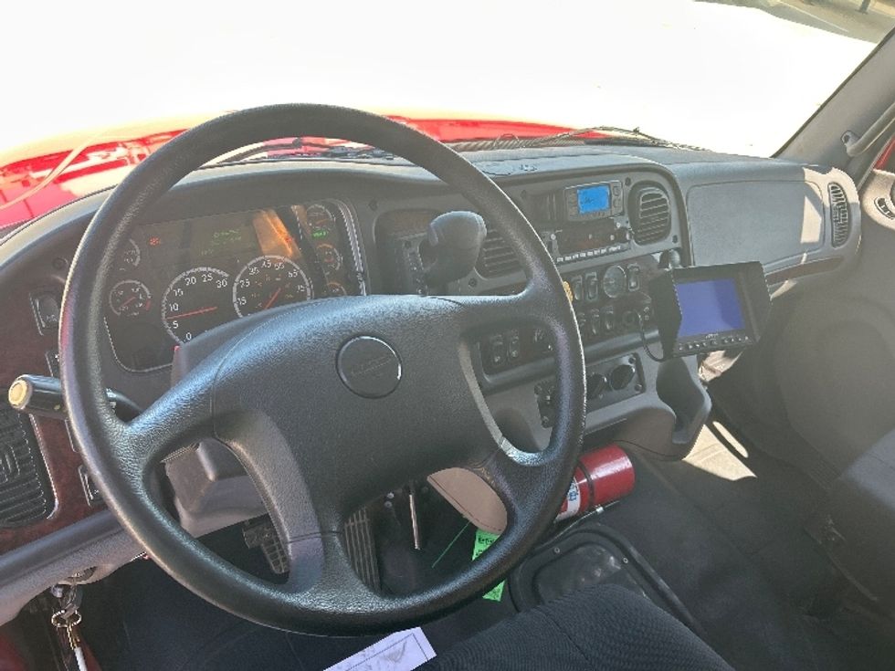 Medium Duty Box Truck-Light and Medium Duty Trucks-Freightliner-2022-M2-La Porte-IN-221,212\n\t\tmiles-$ 49,250 - Image 17