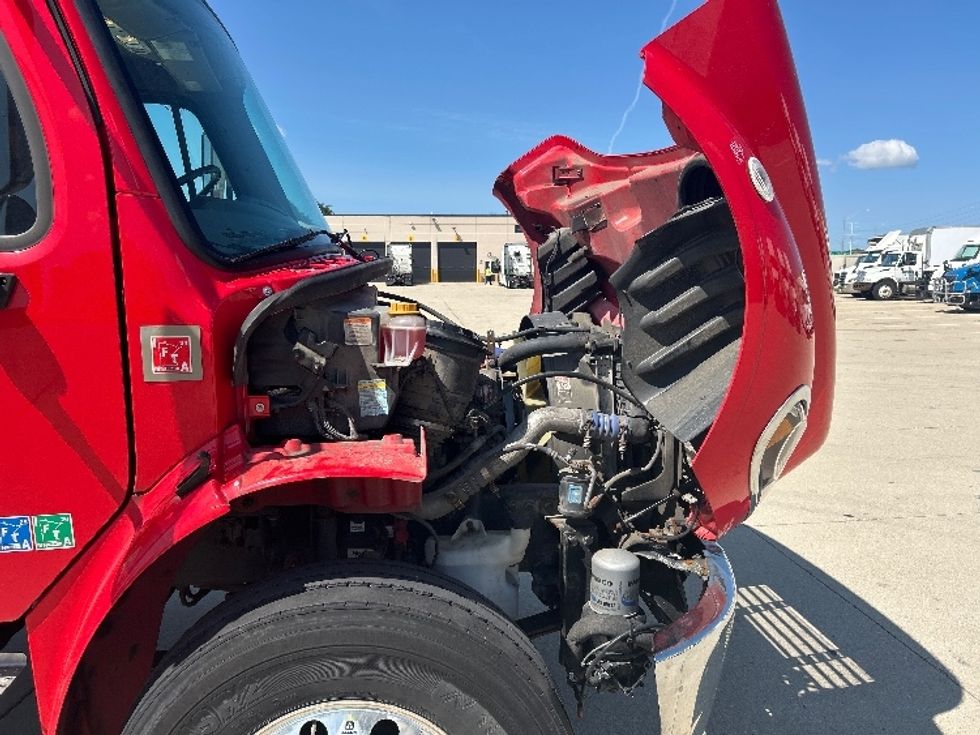 Medium Duty Box Truck-Light and Medium Duty Trucks-Freightliner-2022-M2-La Porte-IN-221,212\n\t\tmiles-$ 49,250 - Image 23