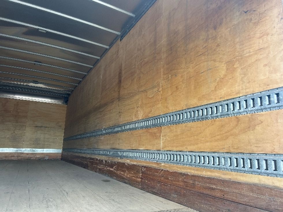 Medium Duty Box Truck-Light and Medium Duty Trucks-Freightliner-2022-M2-La Porte-IN-400,582\n\t\tmiles-$ 26,750 - Image 12