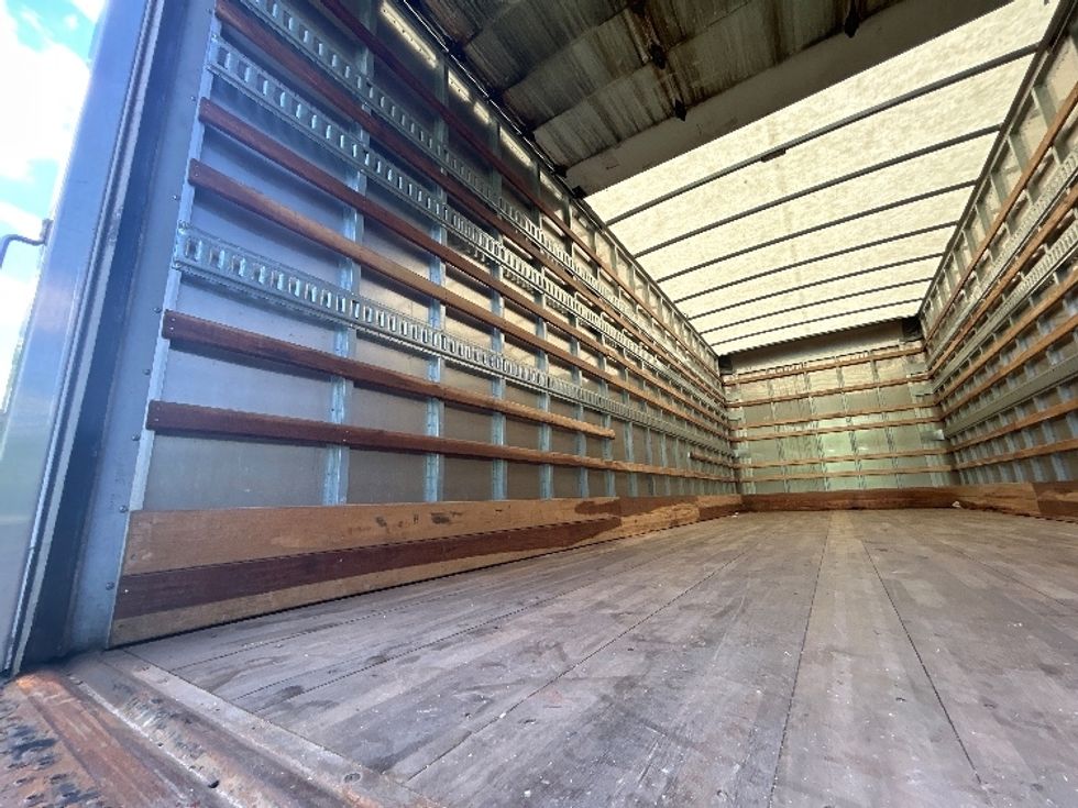 Medium Duty Box Truck-Light and Medium Duty Trucks-Freightliner-2022-M2-La Porte-IN-516,566\n\t\tmiles-$ 26,750 - Image 11