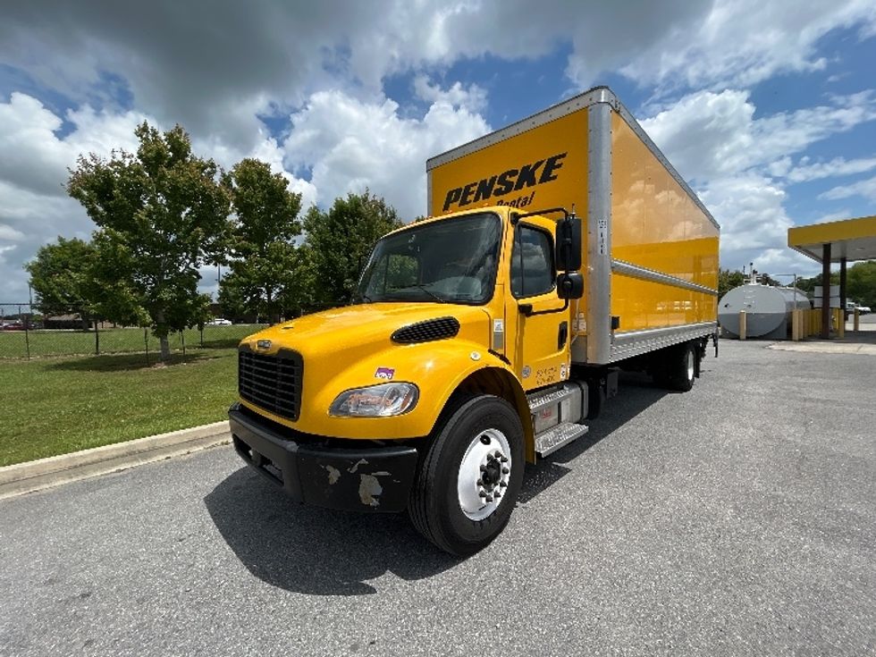 Medium Duty Box Truck-Light and Medium Duty Trucks-Freightliner-2022-M2-Lafayette-LA-236,776\n\t\tmiles-$ 47,500 - Image 3