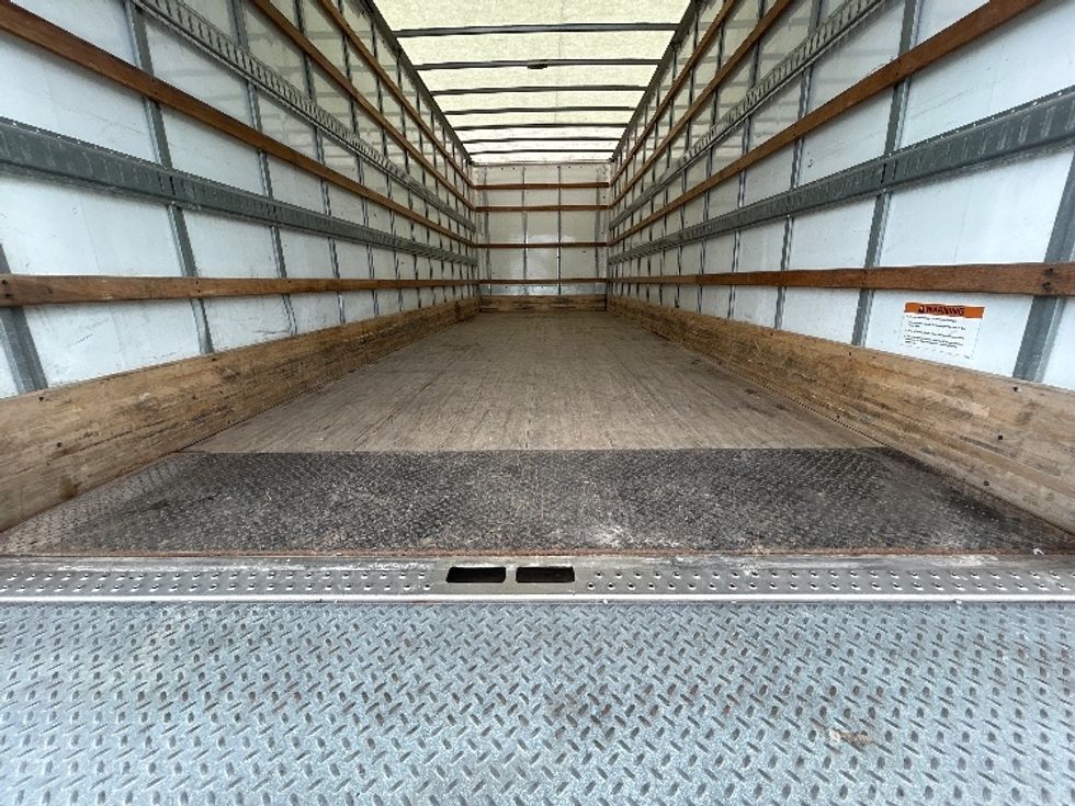 Medium Duty Box Truck-Light and Medium Duty Trucks-Freightliner-2022-M2-Lafayette-LA-236,776\n\t\tmiles-$ 47,500 - Image 8