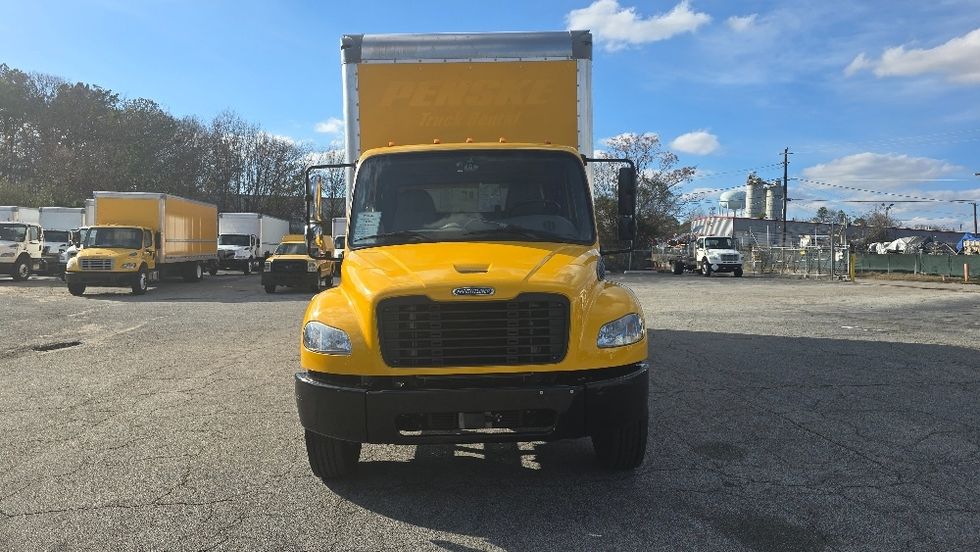 Medium Duty Box Truck-Light and Medium Duty Trucks-Freightliner-2022-M2-Lagrange-GA-100,110\n\t\tmiles-$ 82,750 - Image 2