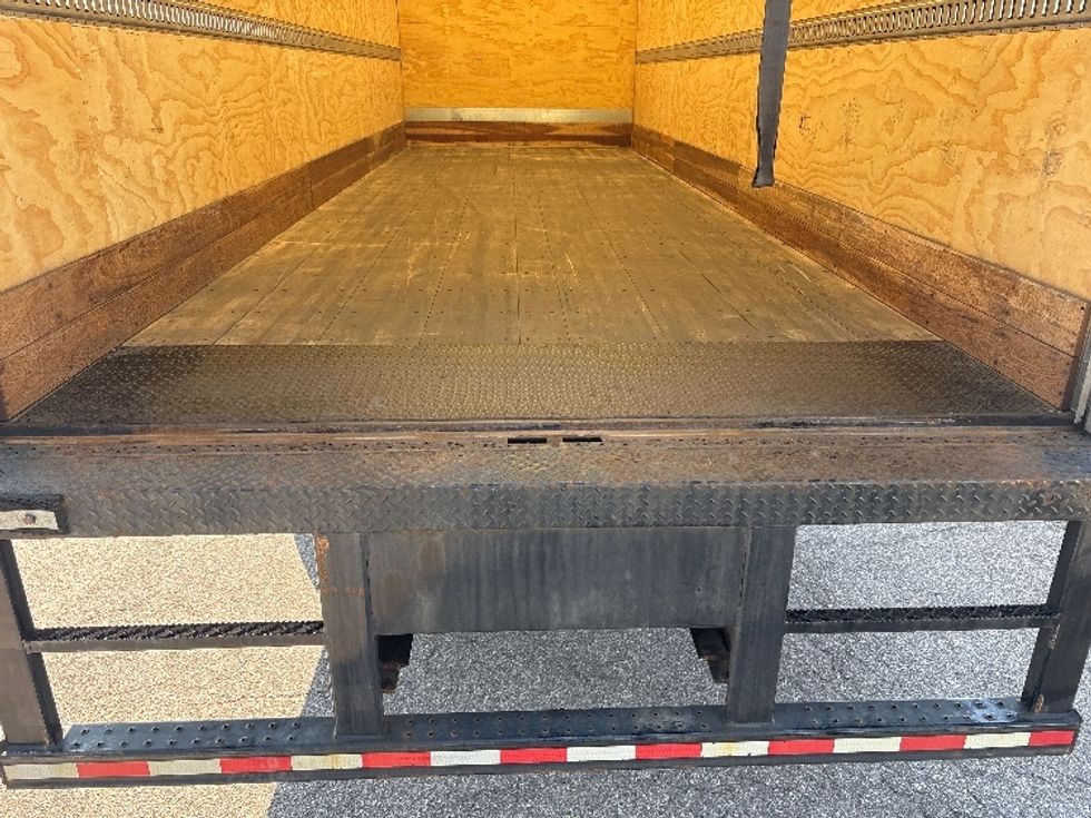 Medium Duty Box Truck-Light and Medium Duty Trucks-Freightliner-2022-M2-Lansing-MI-14,217\n\t\tmiles-$ 77,750 - Image 10