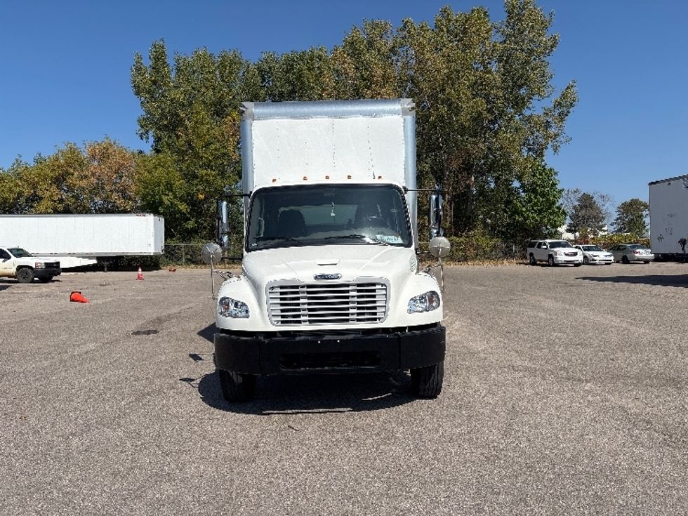 Medium Duty Box Truck-Light and Medium Duty Trucks-Freightliner-2022-M2-Lansing-MI-14,217\n\t\tmiles-$ 77,750 - Image 2