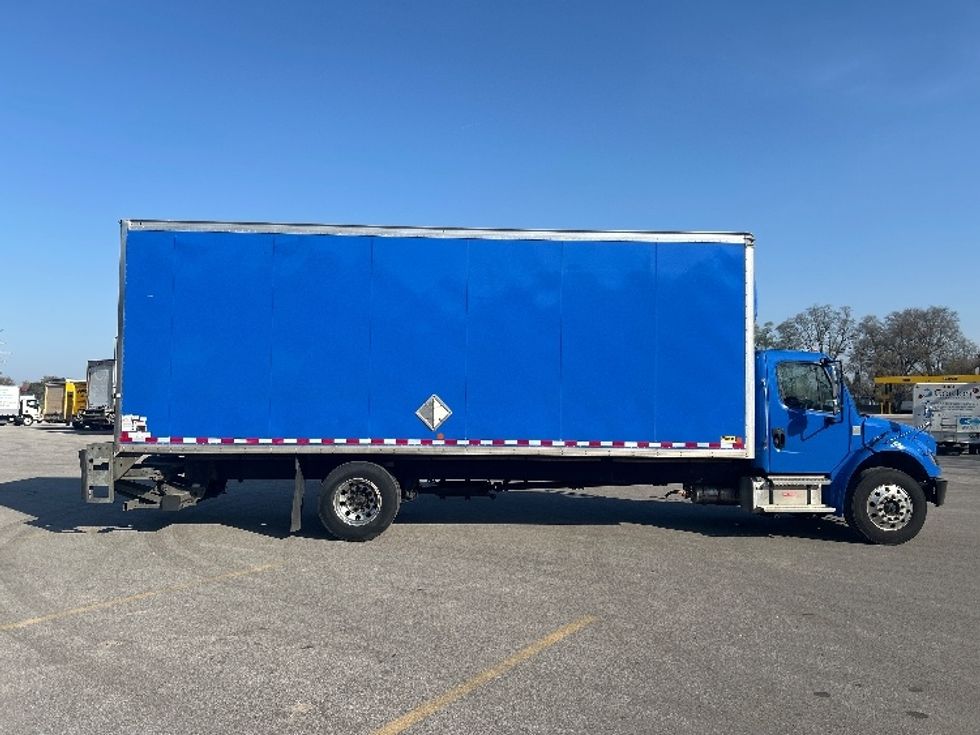 Medium Duty Box Truck-Light and Medium Duty Trucks-Freightliner-2022-M2-Lansing-MI-310,142\n\t\tmiles-$ 26,750 - Image 14