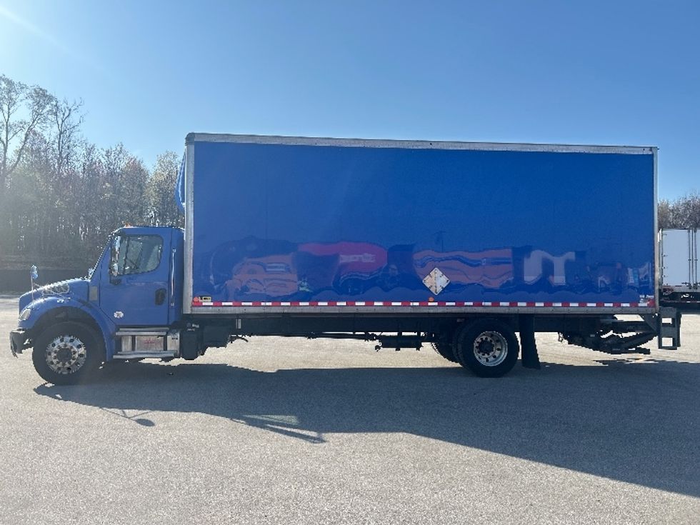 Medium Duty Box Truck-Light and Medium Duty Trucks-Freightliner-2022-M2-Lansing-MI-310,142\n\t\tmiles-$ 26,750 - Image 4