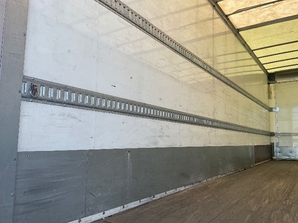 Medium Duty Box Truck-Light and Medium Duty Trucks-Freightliner-2022-M2-Lansing-MI-57,801\n\t\tmiles-$ 71,500 - Image 10
