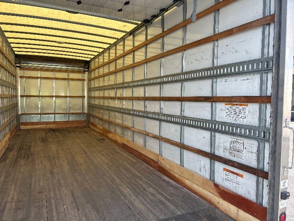 Medium Duty Box Truck-Light and Medium Duty Trucks-Freightliner-2022-M2-Las Vegas-NV-167,883\n\t\tmiles-$ 66,250 - Image 12