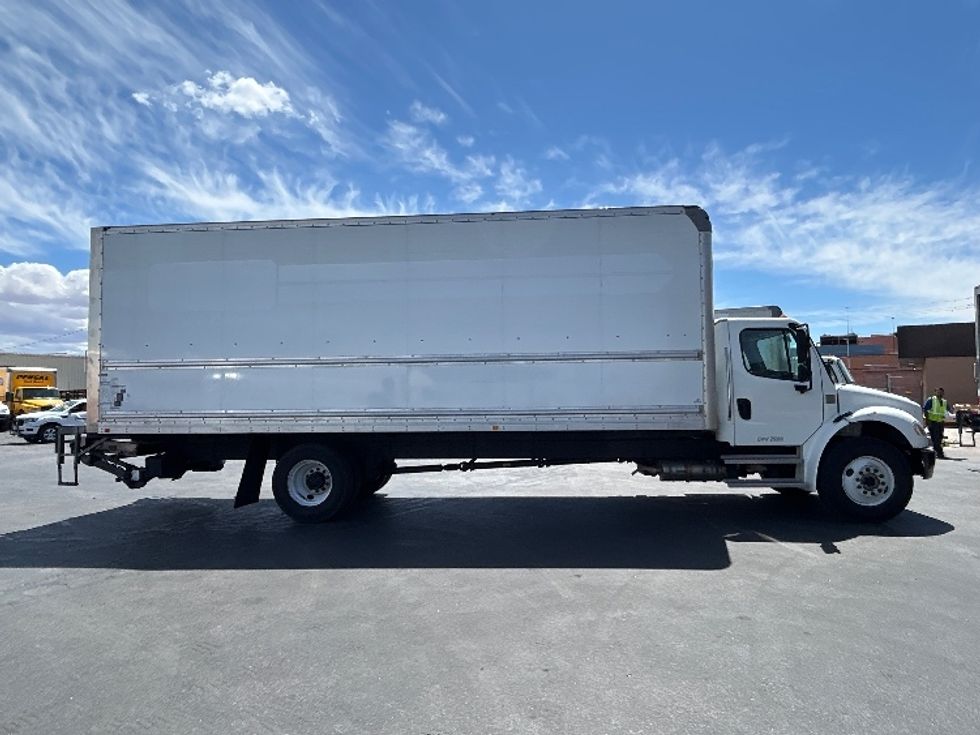 Medium Duty Box Truck-Light and Medium Duty Trucks-Freightliner-2022-M2-Las Vegas-NV-167,883\n\t\tmiles-$ 66,250 - Image 15