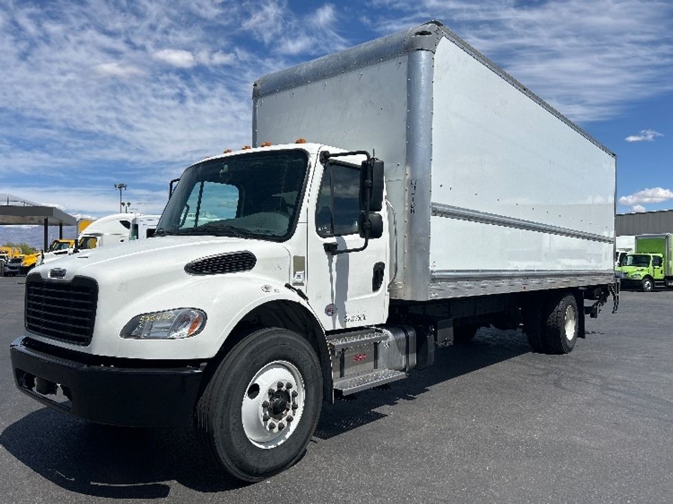 Medium Duty Box Truck-Light and Medium Duty Trucks-Freightliner-2022-M2-Las Vegas-NV-167,883\n\t\tmiles-$ 66,250 - Image 3