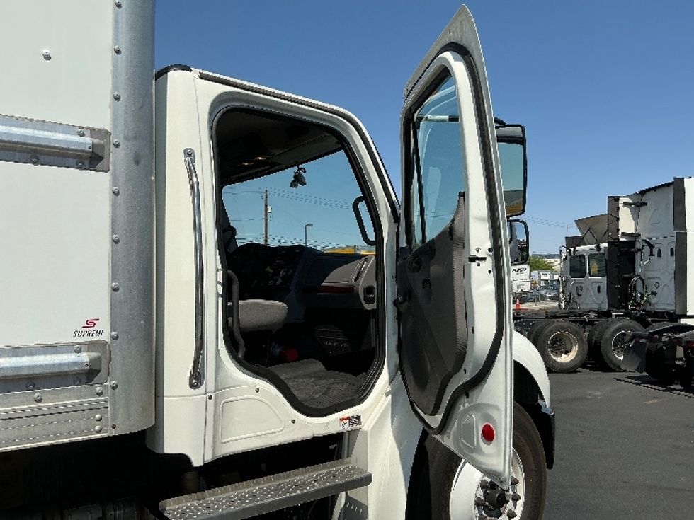 Medium Duty Box Truck-Light and Medium Duty Trucks-Freightliner-2022-M2-Las Vegas-NV-188,829\n\t\tmiles-$ 60,750 - Image 20