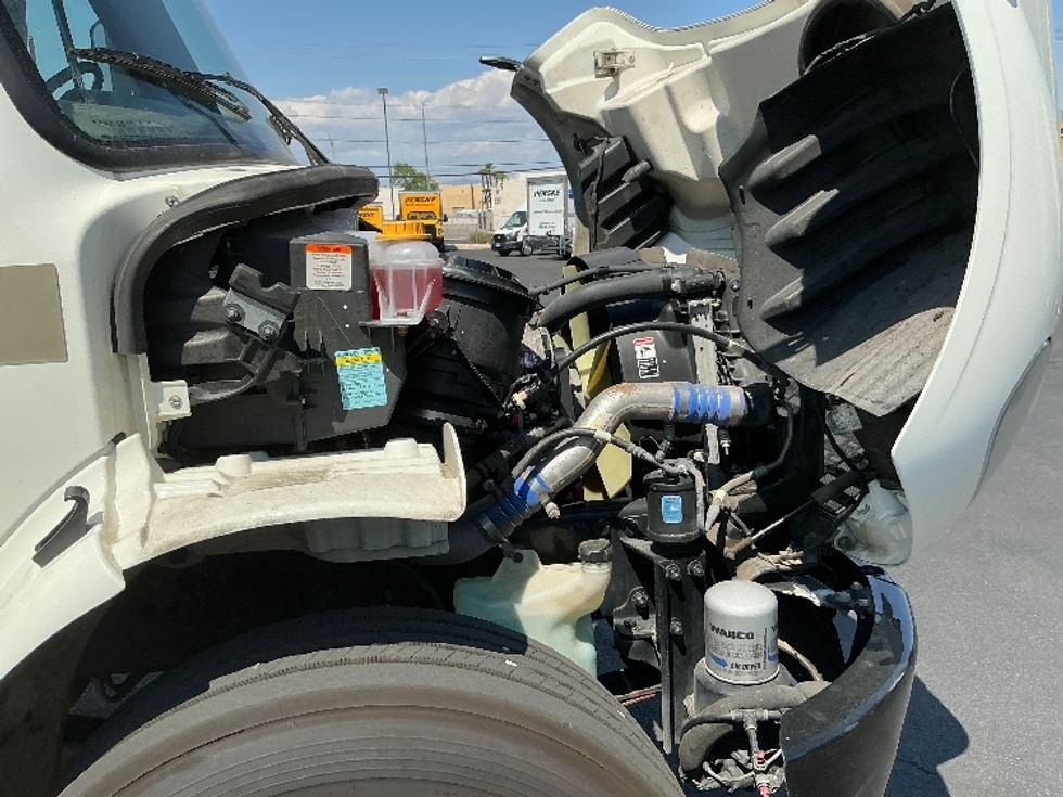Medium Duty Box Truck-Light and Medium Duty Trucks-Freightliner-2022-M2-Las Vegas-NV-188,829\n\t\tmiles-$ 60,750 - Image 23