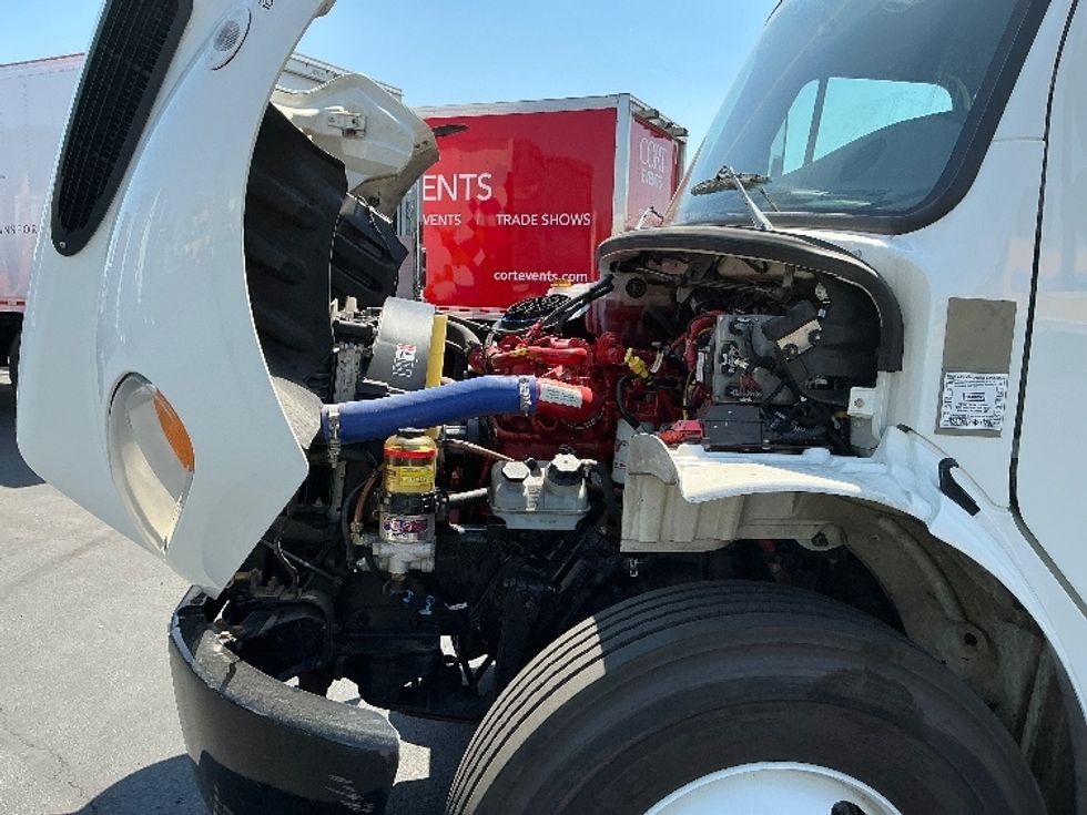 Medium Duty Box Truck-Light and Medium Duty Trucks-Freightliner-2022-M2-Las Vegas-NV-188,829\n\t\tmiles-$ 60,750 - Image 24