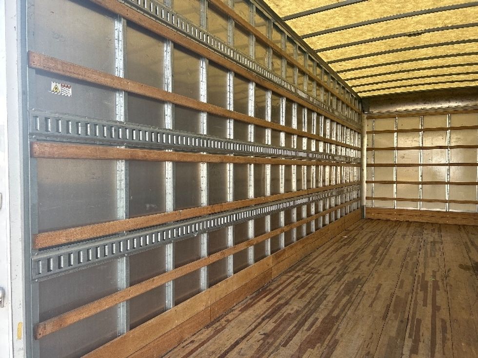 Medium Duty Box Truck-Light and Medium Duty Trucks-Freightliner-2022-M2-Las Vegas-NV-281,719\n\t\tmiles-$ 43,000 - Image 11