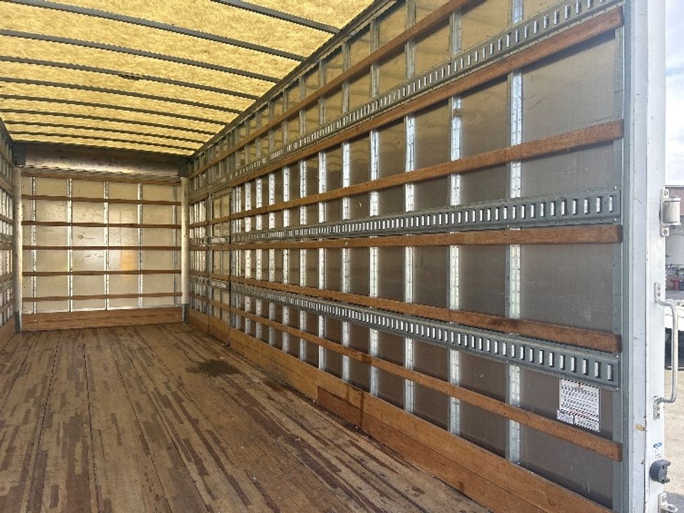 Medium Duty Box Truck-Light and Medium Duty Trucks-Freightliner-2022-M2-Las Vegas-NV-281,719\n\t\tmiles-$ 43,000 - Image 12