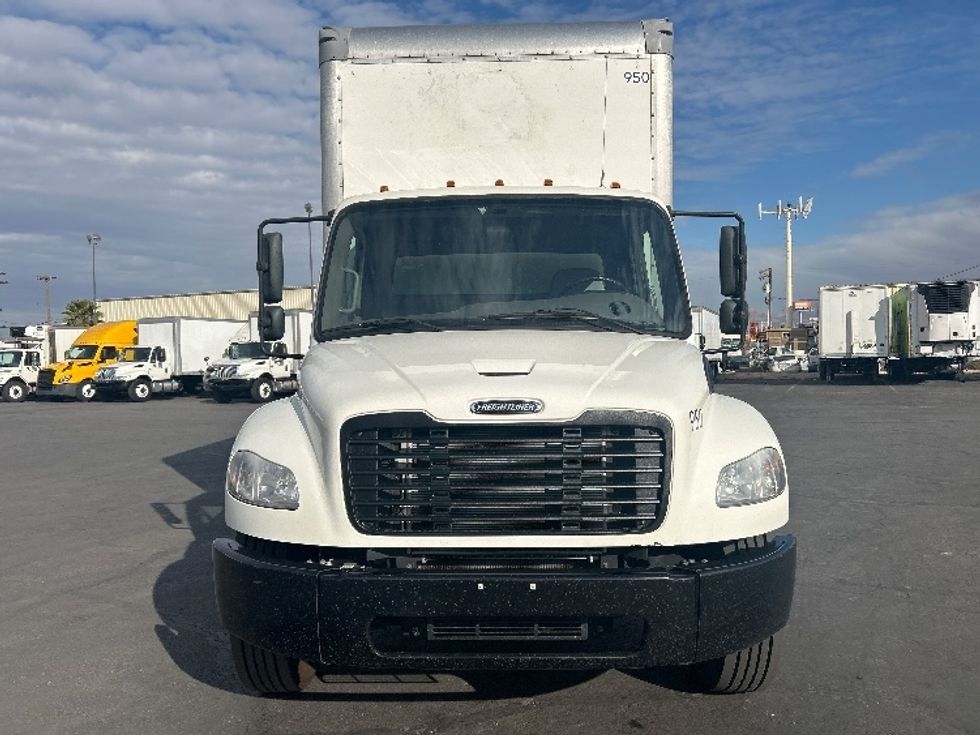 Medium Duty Box Truck-Light and Medium Duty Trucks-Freightliner-2022-M2-Las Vegas-NV-281,719\n\t\tmiles-$ 43,000 - Image 2