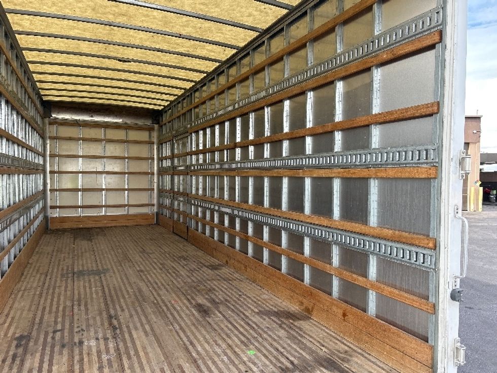 Medium Duty Box Truck-Light and Medium Duty Trucks-Freightliner-2022-M2-Las Vegas-NV-305,448\n\t\tmiles-$ 38,250 - Image 12