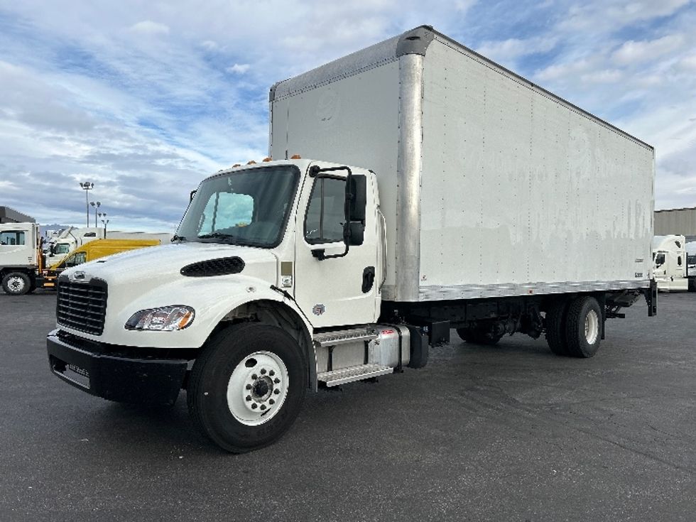 Medium Duty Box Truck-Light and Medium Duty Trucks-Freightliner-2022-M2-Las Vegas-NV-305,448\n\t\tmiles-$ 38,250 - Image 3