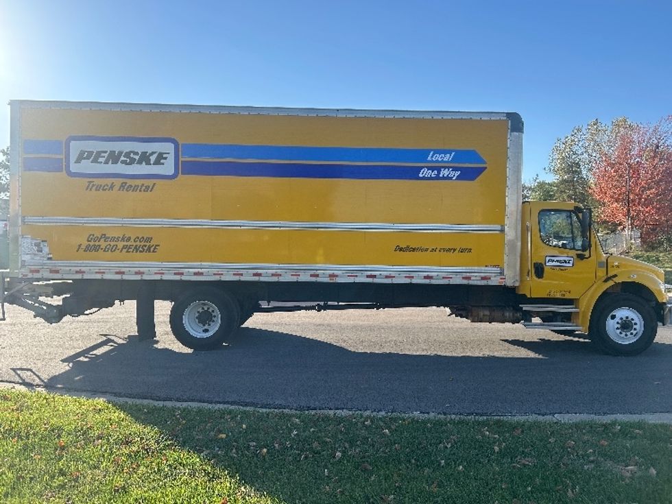 Medium Duty Box Truck-Light and Medium Duty Trucks-Freightliner-2022-M2-Lenexa-KS-245,154\n\t\tmiles-$ 45,750 - Image 15