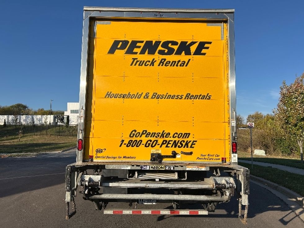 Medium Duty Box Truck-Light and Medium Duty Trucks-Freightliner-2022-M2-Lenexa-KS-245,154\n\t\tmiles-$ 45,750 - Image 7