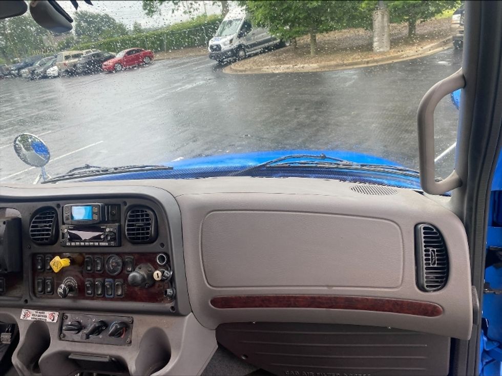 Medium Duty Box Truck-Light and Medium Duty Trucks-Freightliner-2022-M2-Lexington-KY-117,621\n\t\tmiles-$ 65,000 - Image 20