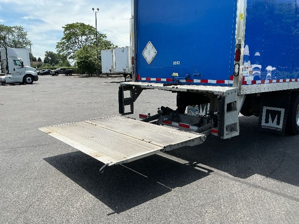 Medium Duty Box Truck-Light and Medium Duty Trucks-Freightliner-2022-M2-Lexington-KY-117,621\n\t\tmiles-$ 65,000 - Image 24