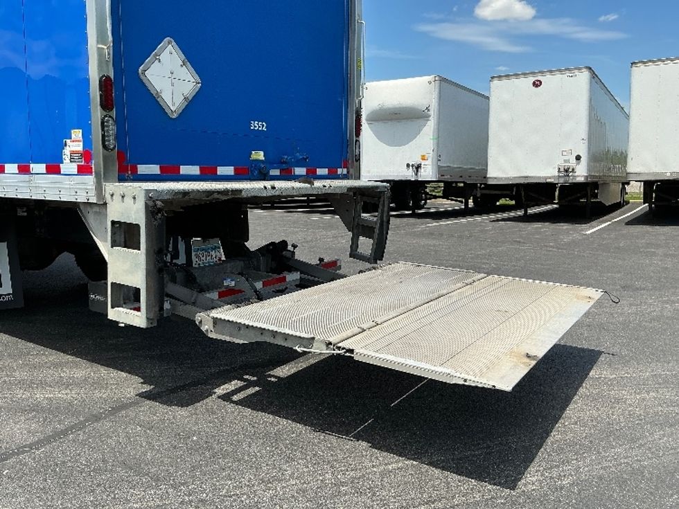Medium Duty Box Truck-Light and Medium Duty Trucks-Freightliner-2022-M2-Lexington-KY-117,621\n\t\tmiles-$ 65,000 - Image 25