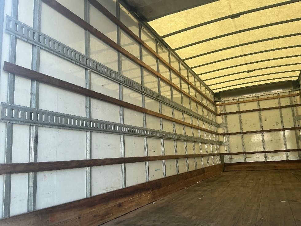 Medium Duty Box Truck-Light and Medium Duty Trucks-Freightliner-2022-M2-Lexington-KY-170,921\n\t\tmiles-$ 65,750 - Image 11