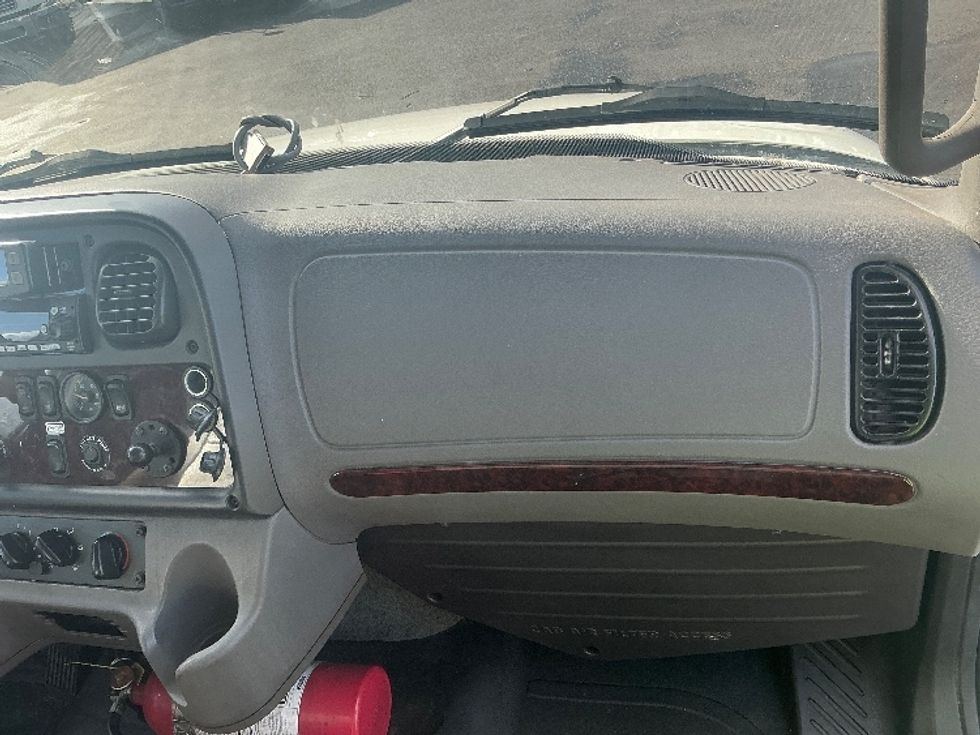 Medium Duty Box Truck-Light and Medium Duty Trucks-Freightliner-2022-M2-Lexington-KY-170,921\n\t\tmiles-$ 65,750 - Image 21