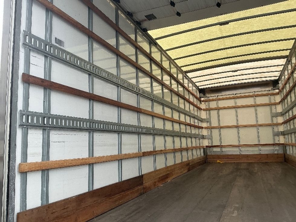 Medium Duty Box Truck-Light and Medium Duty Trucks-Freightliner-2022-M2-Lexington-KY-71,408\n\t\tmiles-$ 80,500 - Image 11