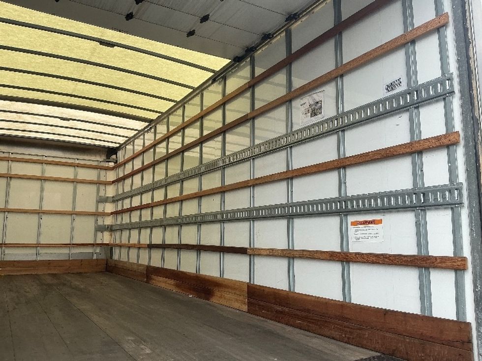 Medium Duty Box Truck-Light and Medium Duty Trucks-Freightliner-2022-M2-Lexington-KY-71,408\n\t\tmiles-$ 80,500 - Image 12