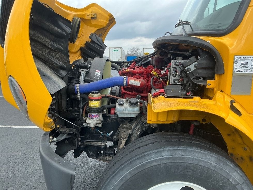 Medium Duty Box Truck-Light and Medium Duty Trucks-Freightliner-2022-M2-Lexington-KY-71,408\n\t\tmiles-$ 80,500 - Image 24