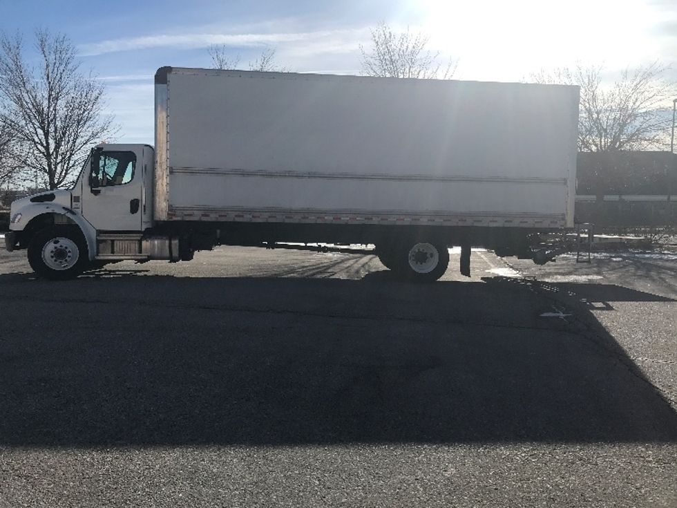 Medium Duty Box Truck-Light and Medium Duty Trucks-Freightliner-2022-M2-Lincoln-NE-177,339\n\t\tmiles-$ 64,500 - Image 4