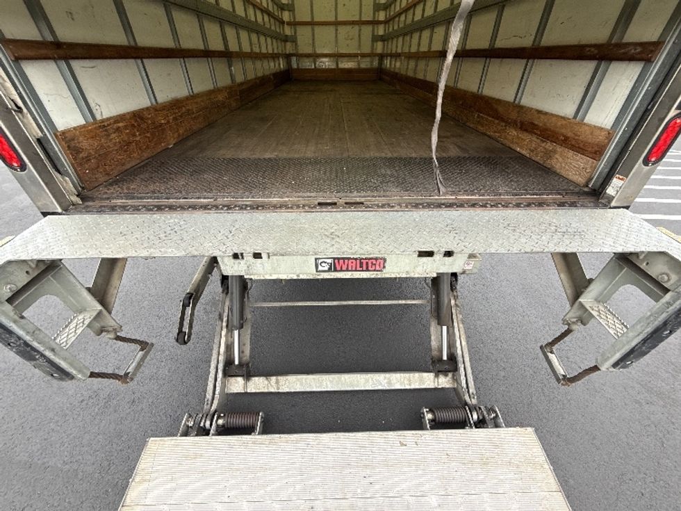 Medium Duty Box Truck-Light and Medium Duty Trucks-Freightliner-2022-M2-Linden-NJ-222,309\n\t\tmiles-$ 49,500 - Image 10